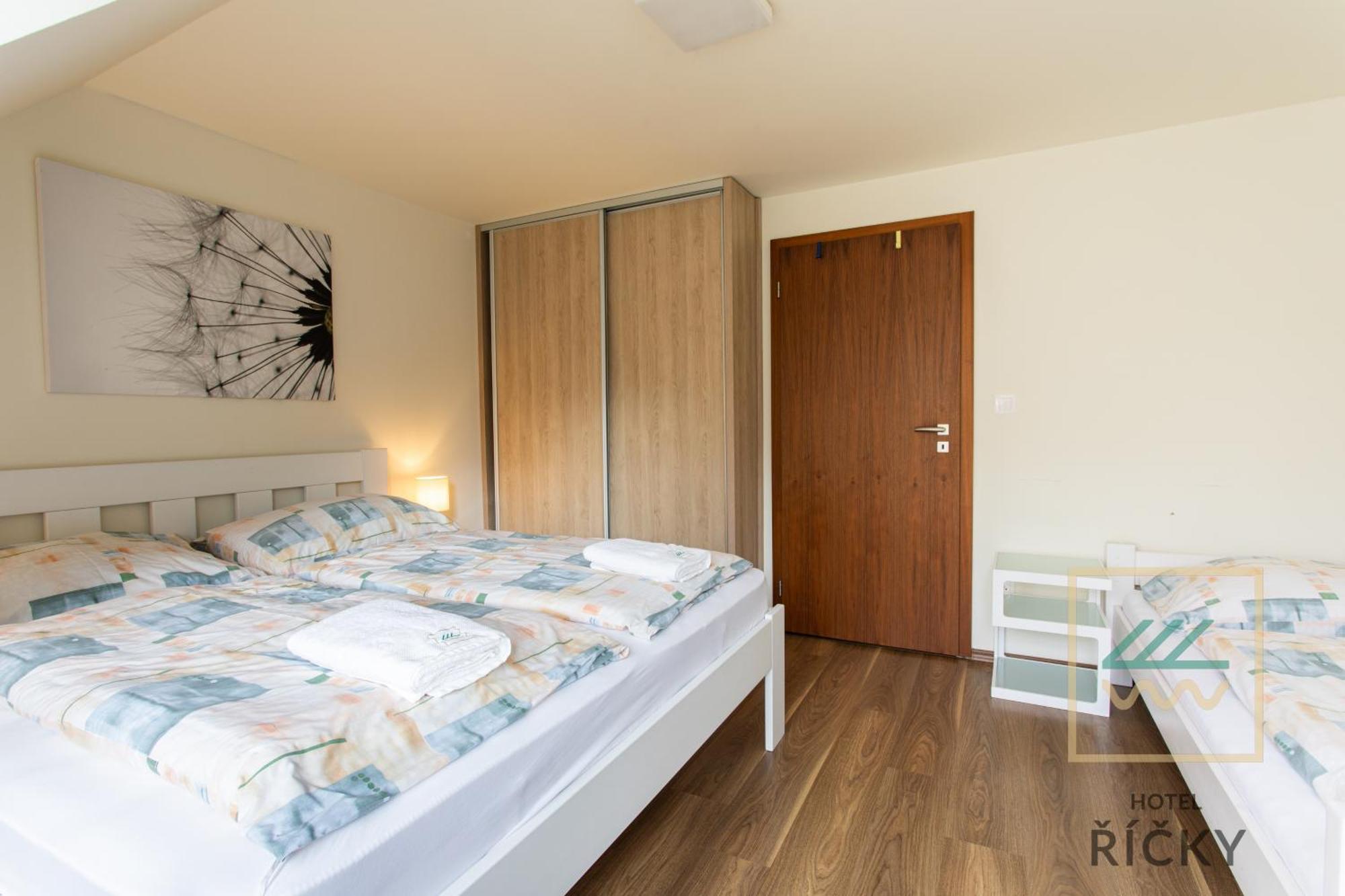 Apartmany Pod Zakletym - Hotel Ricky Exterior foto